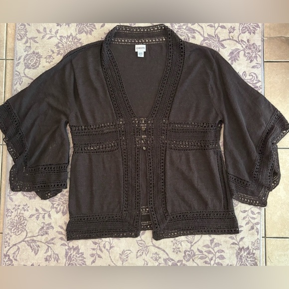 Women’s Chico's Elegant Lightweight Dark Brown Crochet Angel Sleeve Cardigan - Picture 3 of 6
